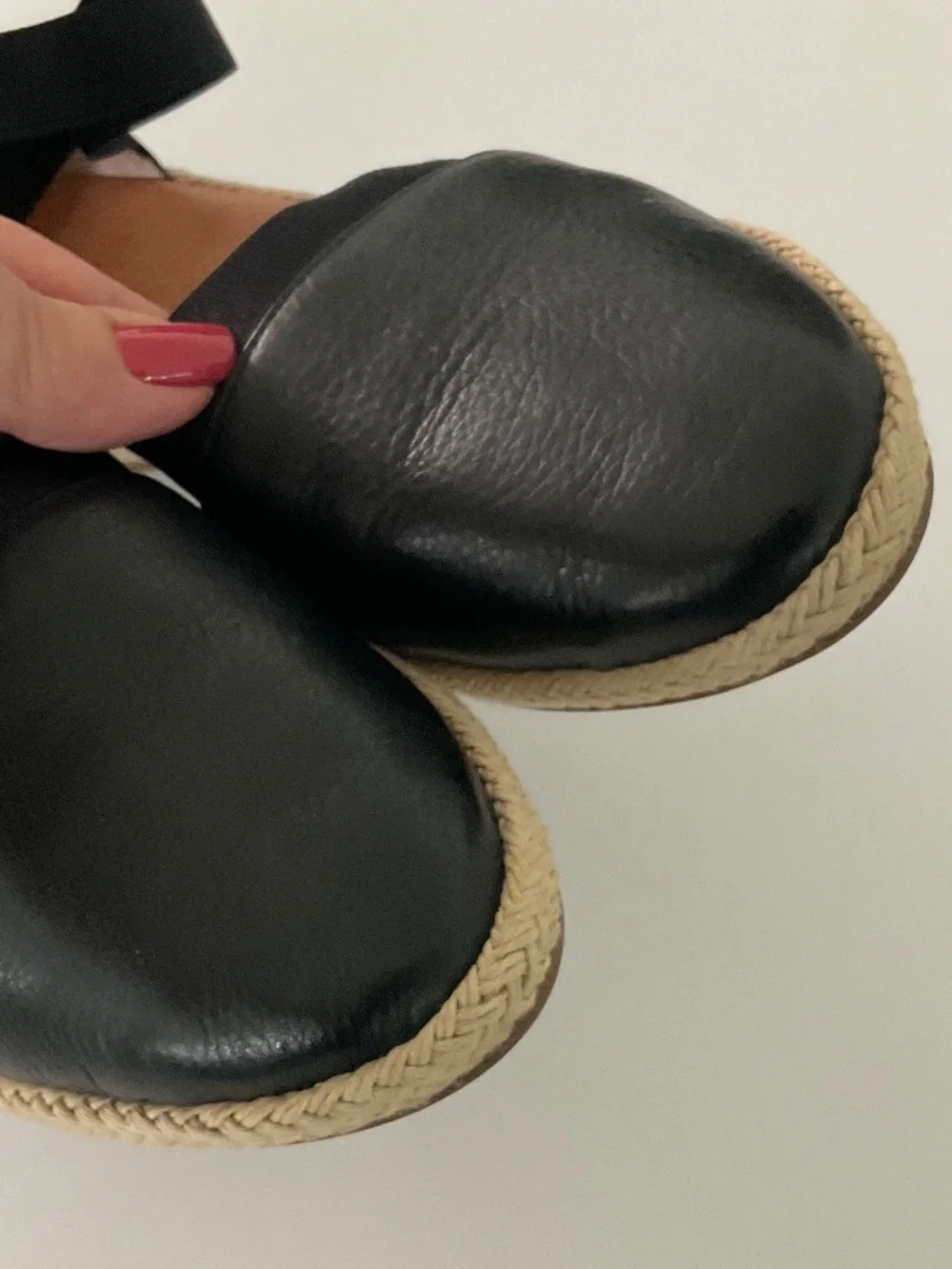 GENTLE SOULS by KENNETH COLE Noa Beth Black Leather Espadrille Sandals Size 8.5